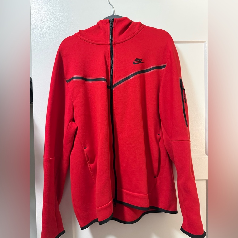 Nike Men’s Tech Zip Up
